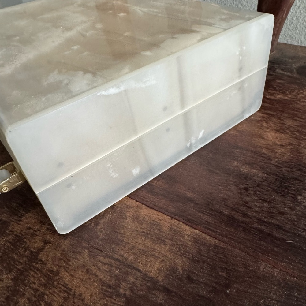 Vintage Pearlescent Cream Acrylic Satchel Handbag - Picture 16 of 16